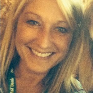 Meet your Posher, Augie